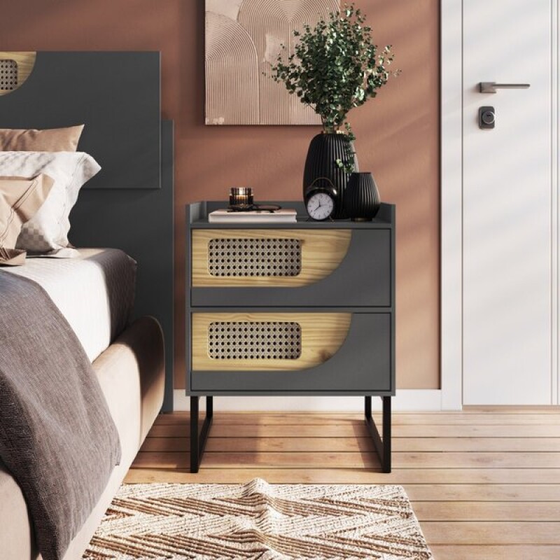 Mesa de Luz Dos Cajones Grafito Detalle Madera Clara y Rattan Mesa de Luz Dos Cajones Grafito Detalle Madera Clara y Rattan