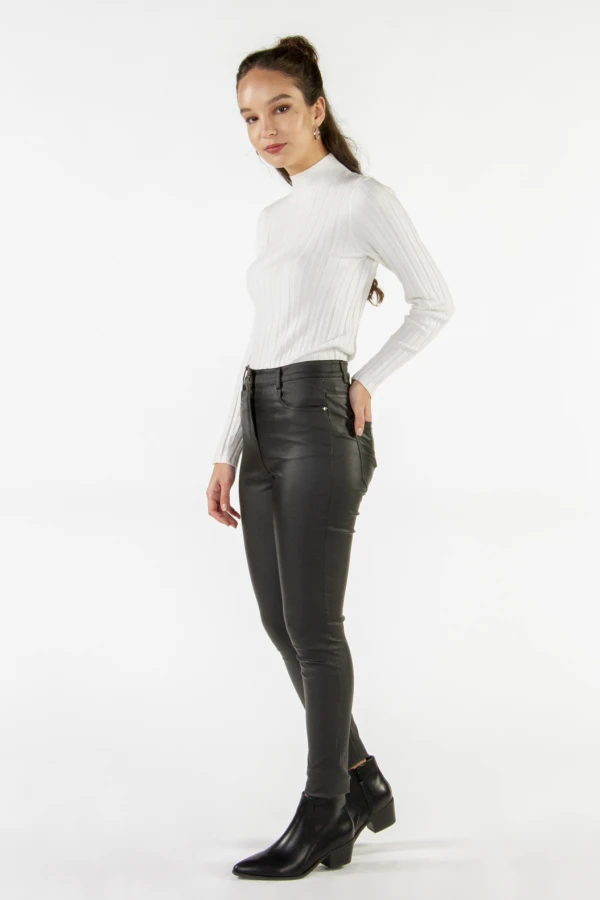 PANTALÓN TRUSTY Negro