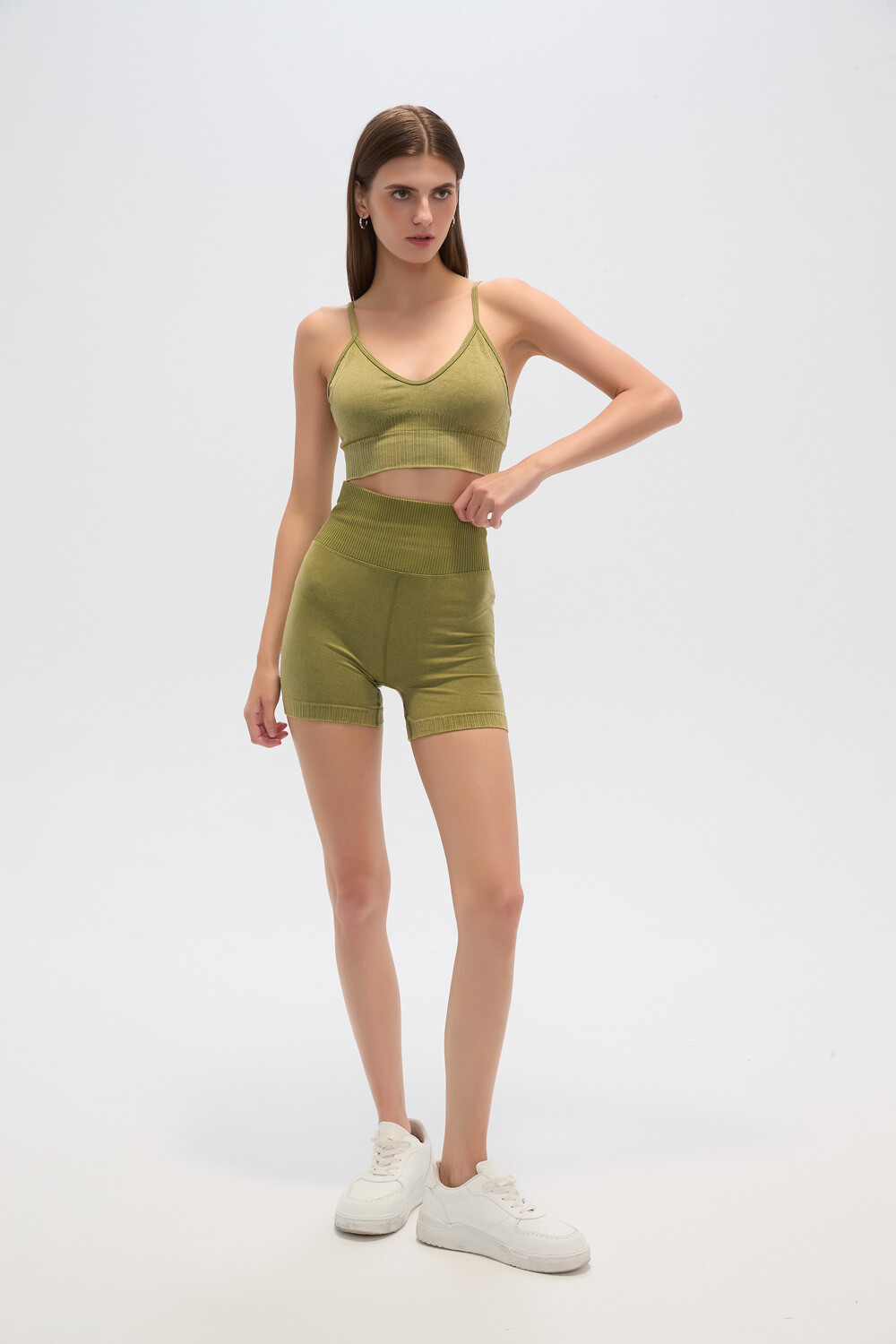 Short Lolene Verde Oliva