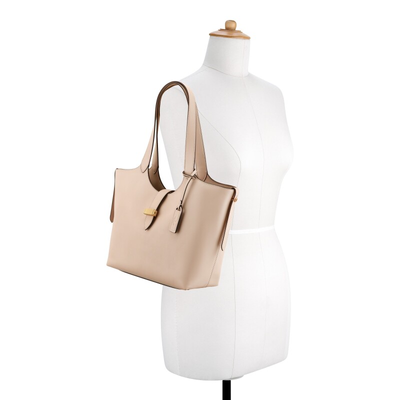 Tote Arpana Fawn
