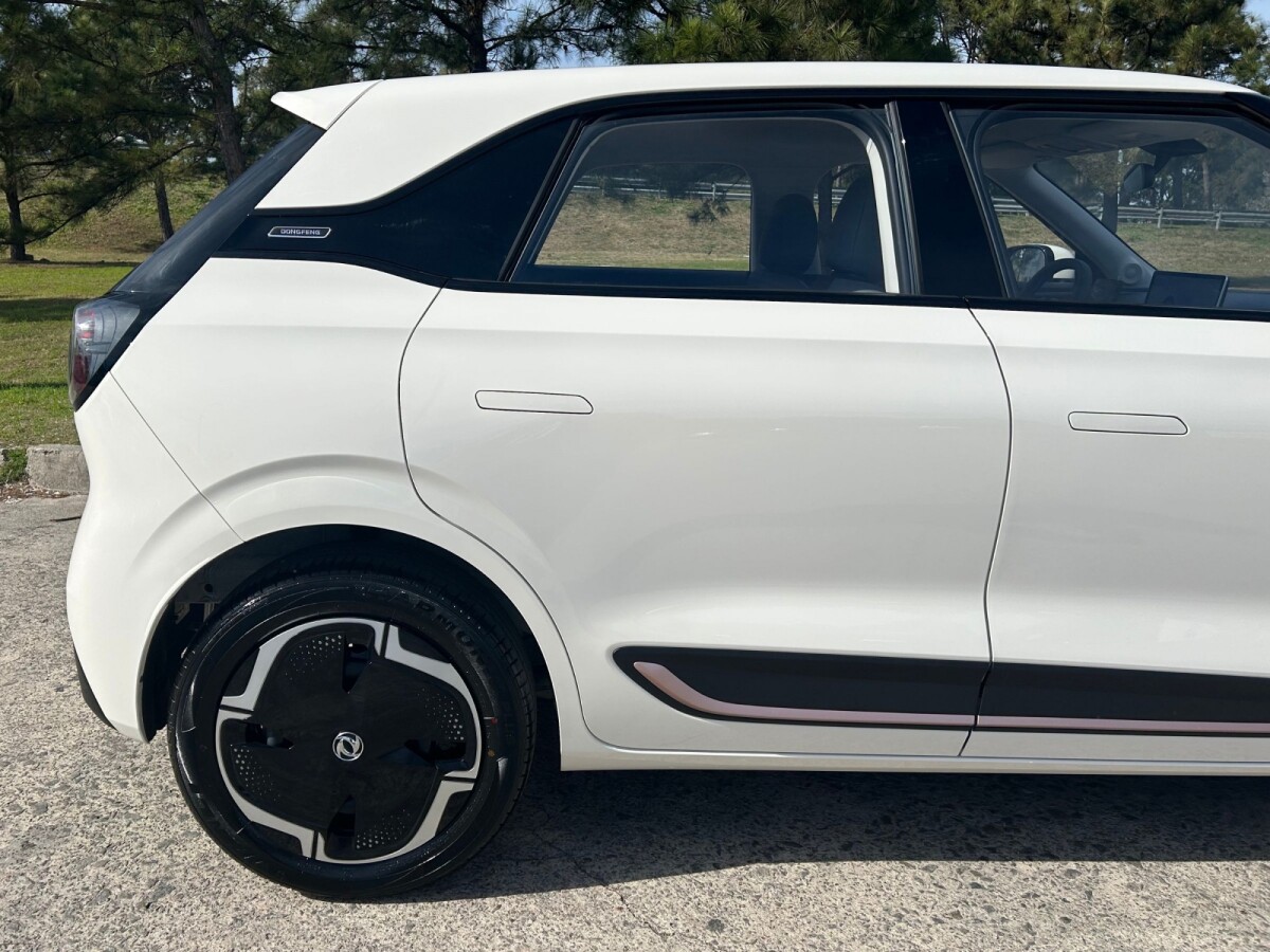 Dongfeng Nammi 330 Eléctrico Extra Full 2026 0KM Dongfeng Nammi 330 Eléctrico Extra Full 2026 0KM