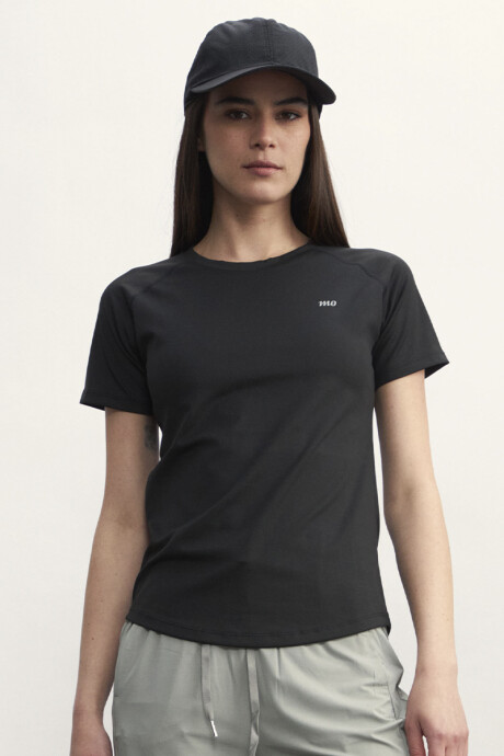 Remera dry Fit Mujer Negra