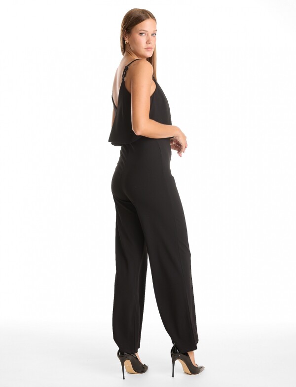 Enterito Capas & Escote En V NEGRO