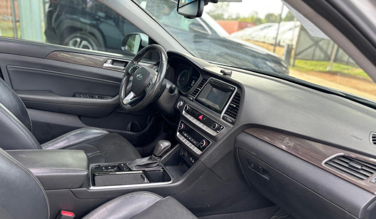 Hyundai Sonata Hybr 2,0 - 2018 Hyundai Sonata Hybr 2,0 - 2018