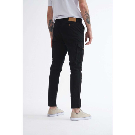 Pantalón cargo Komax W24 Negro