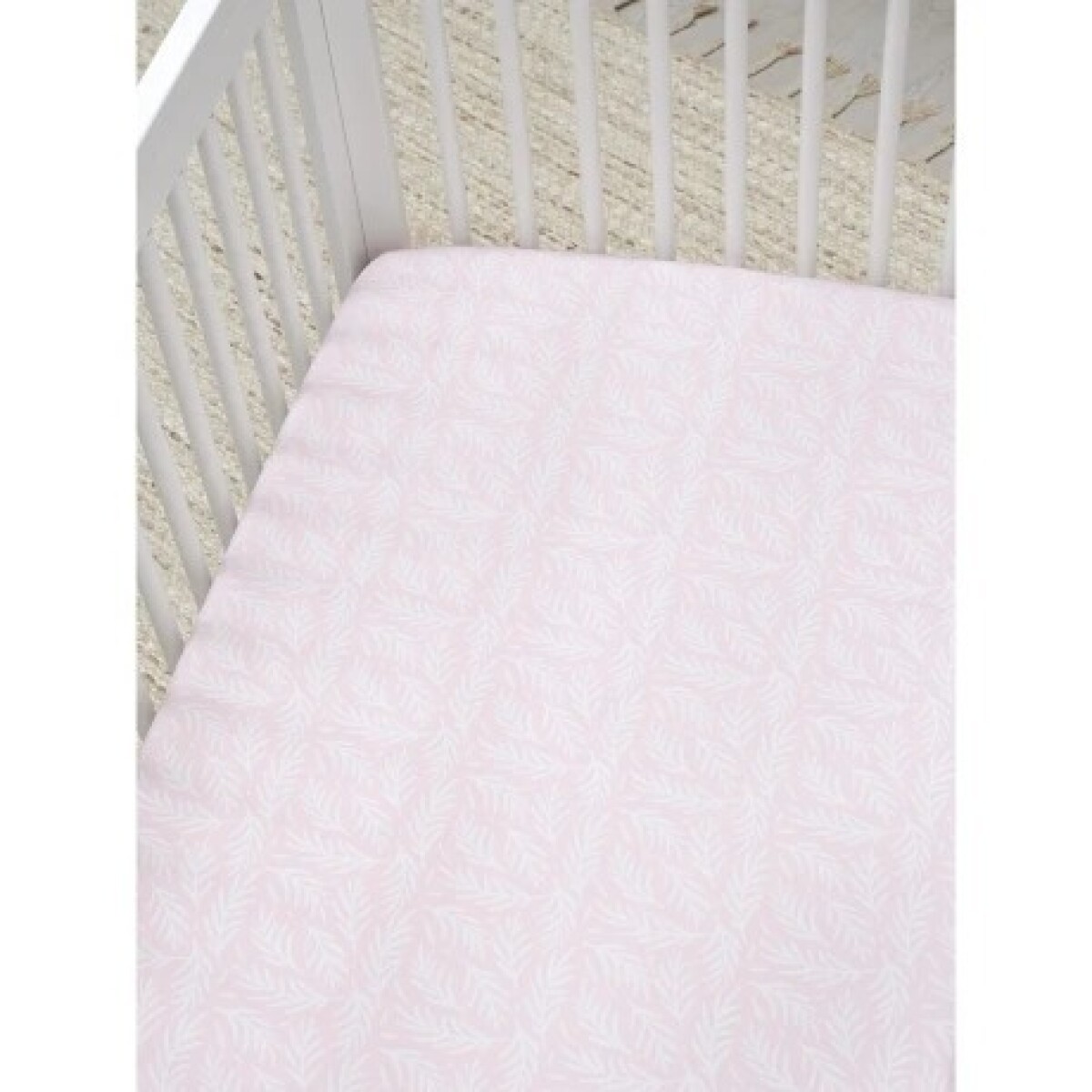 Sabana bajera universal x1 GERBER - rosa pastel plumas 