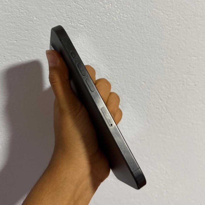 iPhone 15 Pro 128GB - Black Titanium iPhone 15 Pro 128GB - Black Titanium