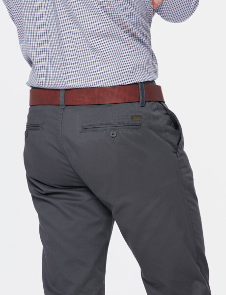 Pantalon clasico color gris satinado