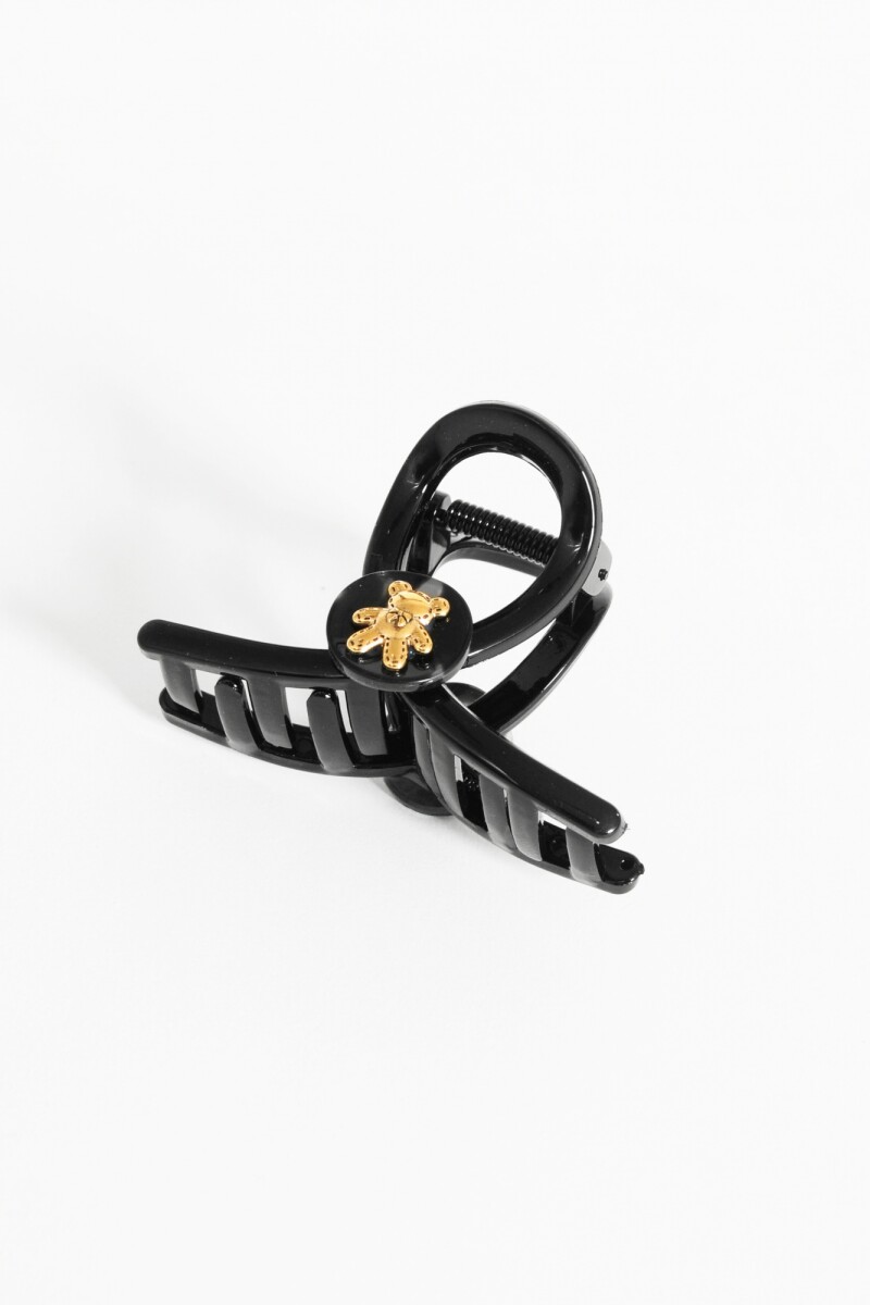 Broche detalle teddy negro