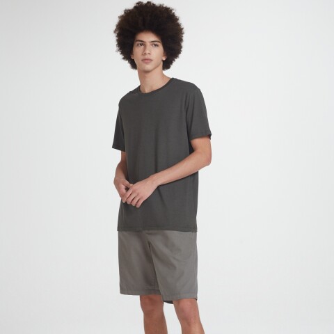 CAMISETA MM MASC GRIS OSCURO