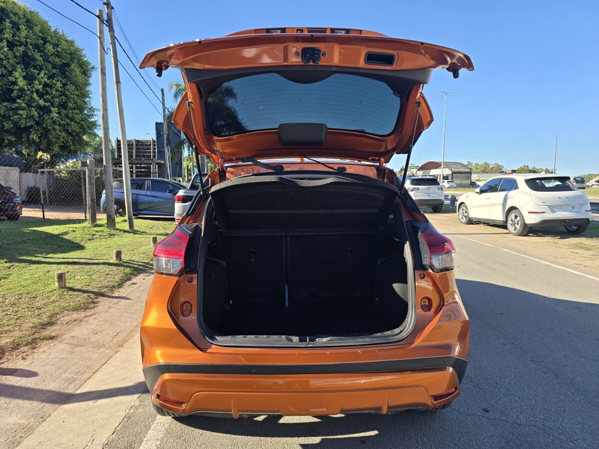 Nissan Kicks Advance 1.6 CVT Extra Full | Permuta / Financia Nissan Kicks Advance 1.6 CVT Extra Full | Permuta / Financia