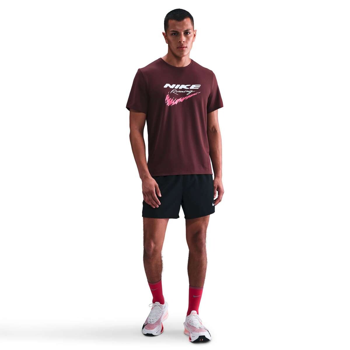 Remera Nike Dri Fit Uv Rn Enrgy Miler Manga Corta de Hombre - Rojo 