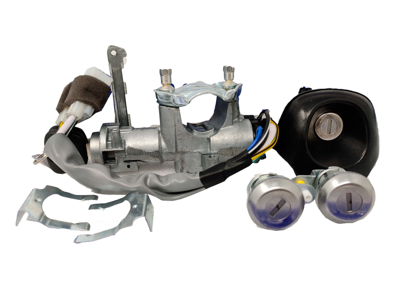 CERRADURAS Y PARTES SUZUKI JGO CILINDROS PUERTA ALTO K10 14/ - 