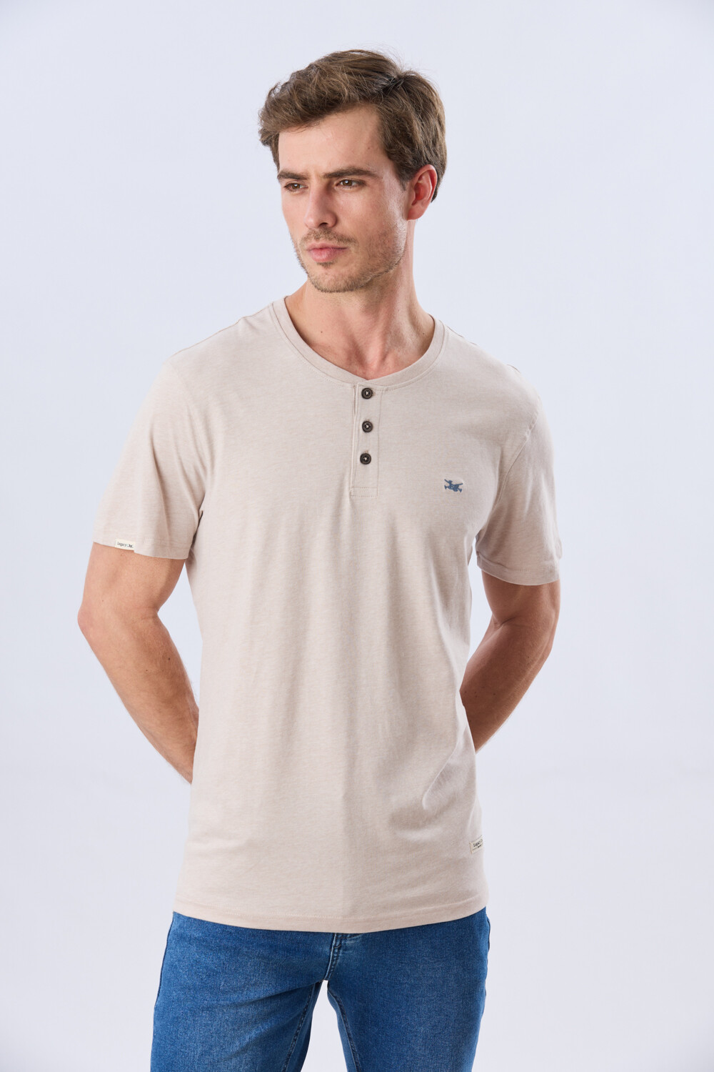 REMERA LISA DE ALGODÓN Beige