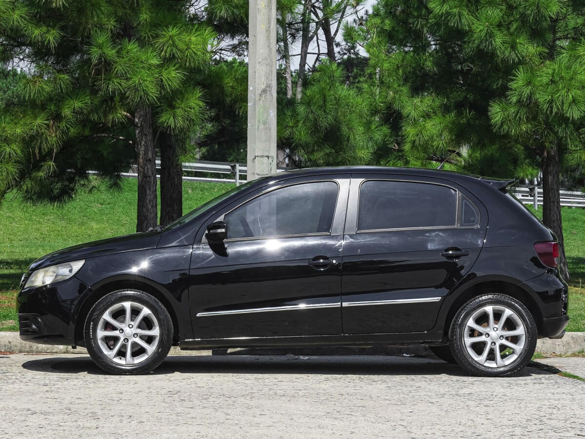 Volkswagen Gol Trendline 1.6 Extra full 2011 Volkswagen Gol Trendline 1.6 Extra full 2011