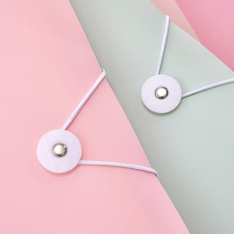 Carpeta A4 con 30 folios y elastico Verde