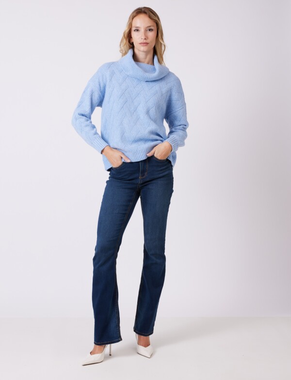 Buzo Cuello Volcado CELESTE