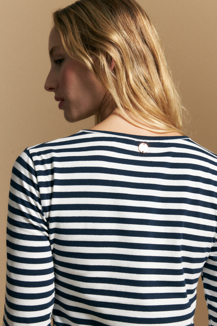 REMERA SABINA Azul Marino