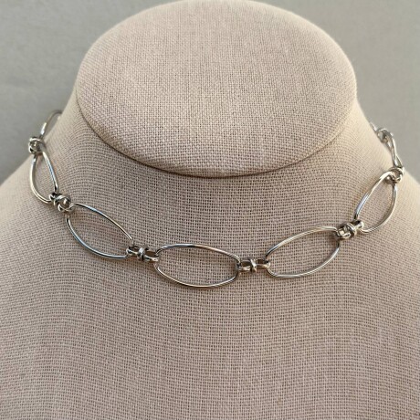 Collar GUAMA en acero plateado Collar GUAMA en acero plateado