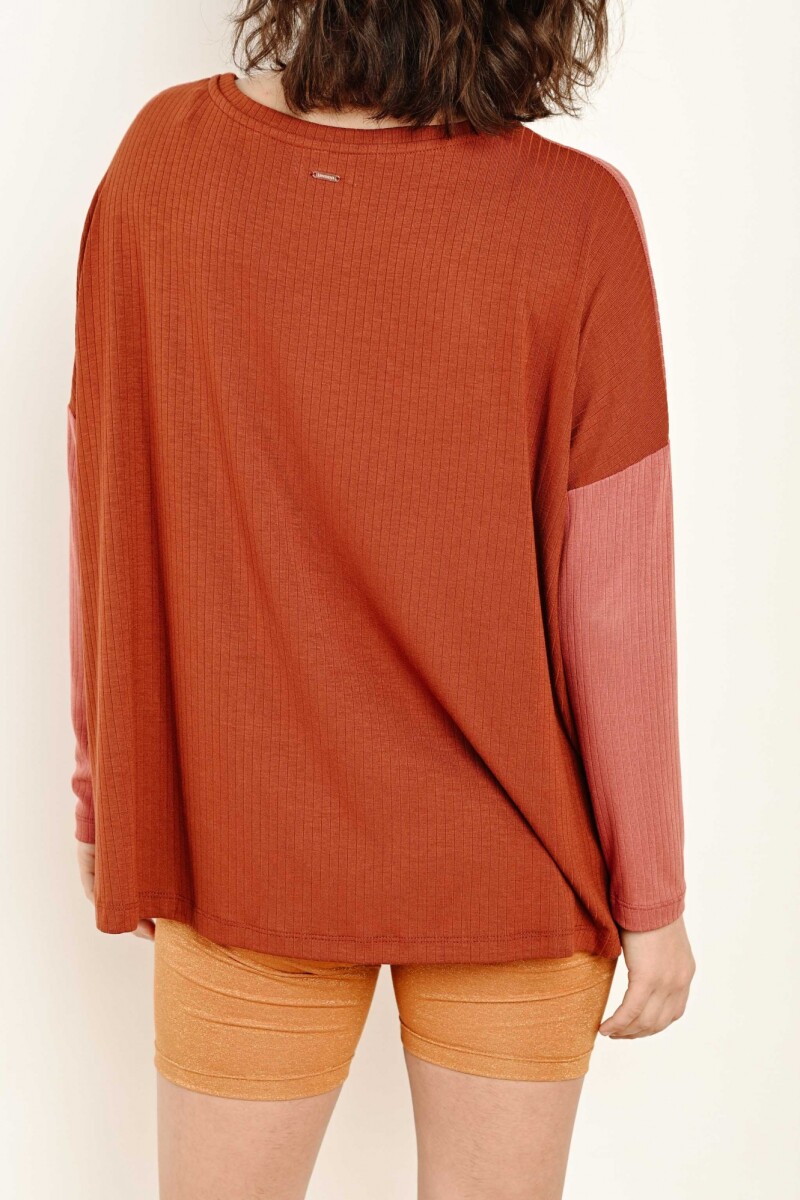 Remera Combinada Rosa