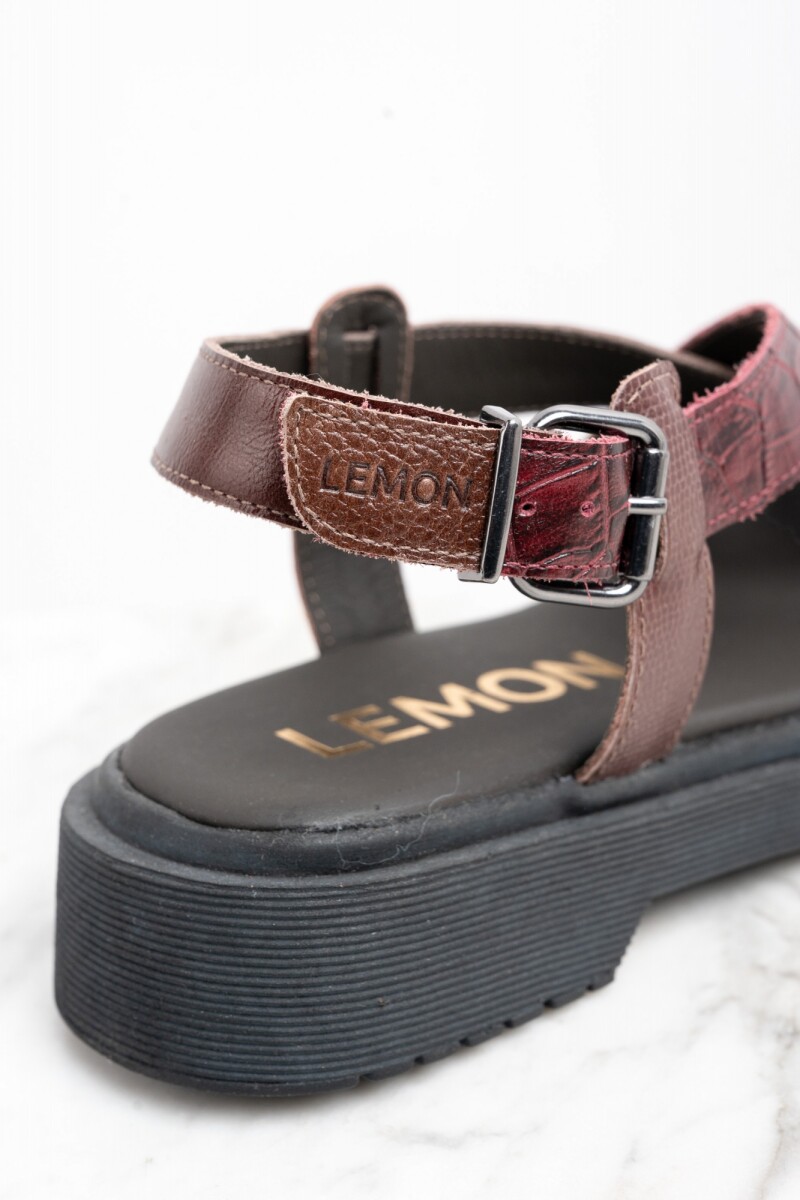 Sandalia Cuero Combinada Bordeaux