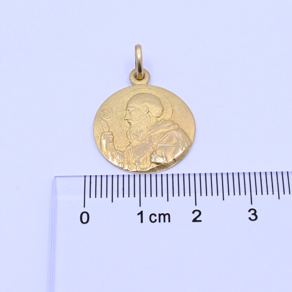 Medalla oro 18k con imágen de San Benito Medalla oro 18k con imágen de San Benito