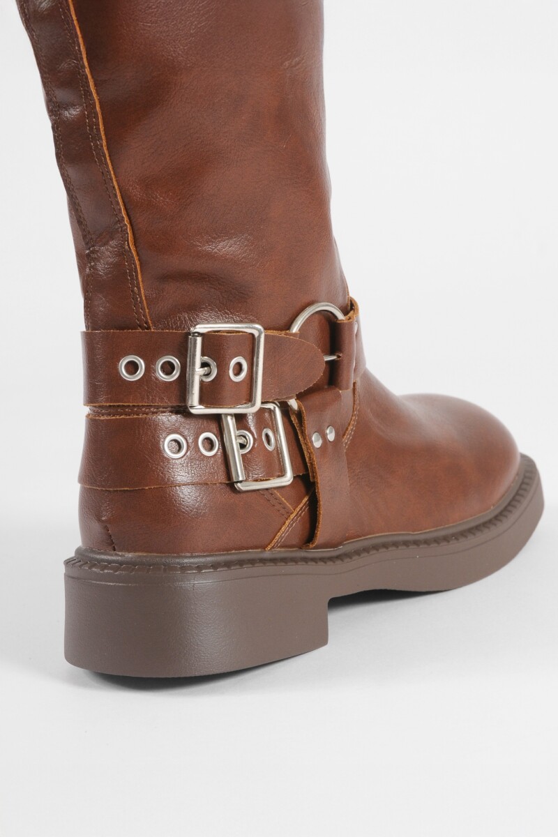 Botas Core chocolate