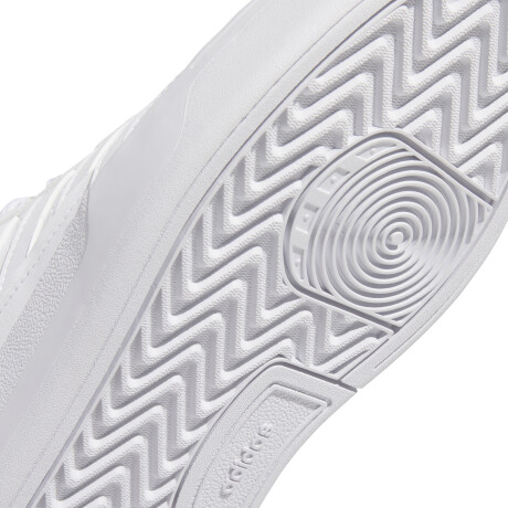 adidas TURNAROUND White
