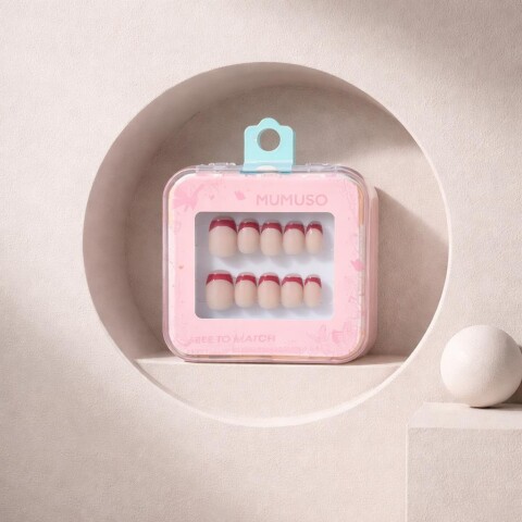 UÑAS POSTIZAS (OJO DE GATO CON BORDE ROJO) UÑAS POSTIZAS (OJO DE GATO CON BORDE ROJO)