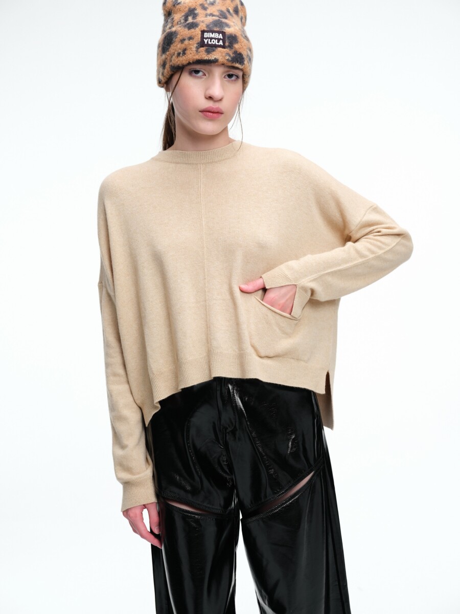 SWEATER COSTURA 