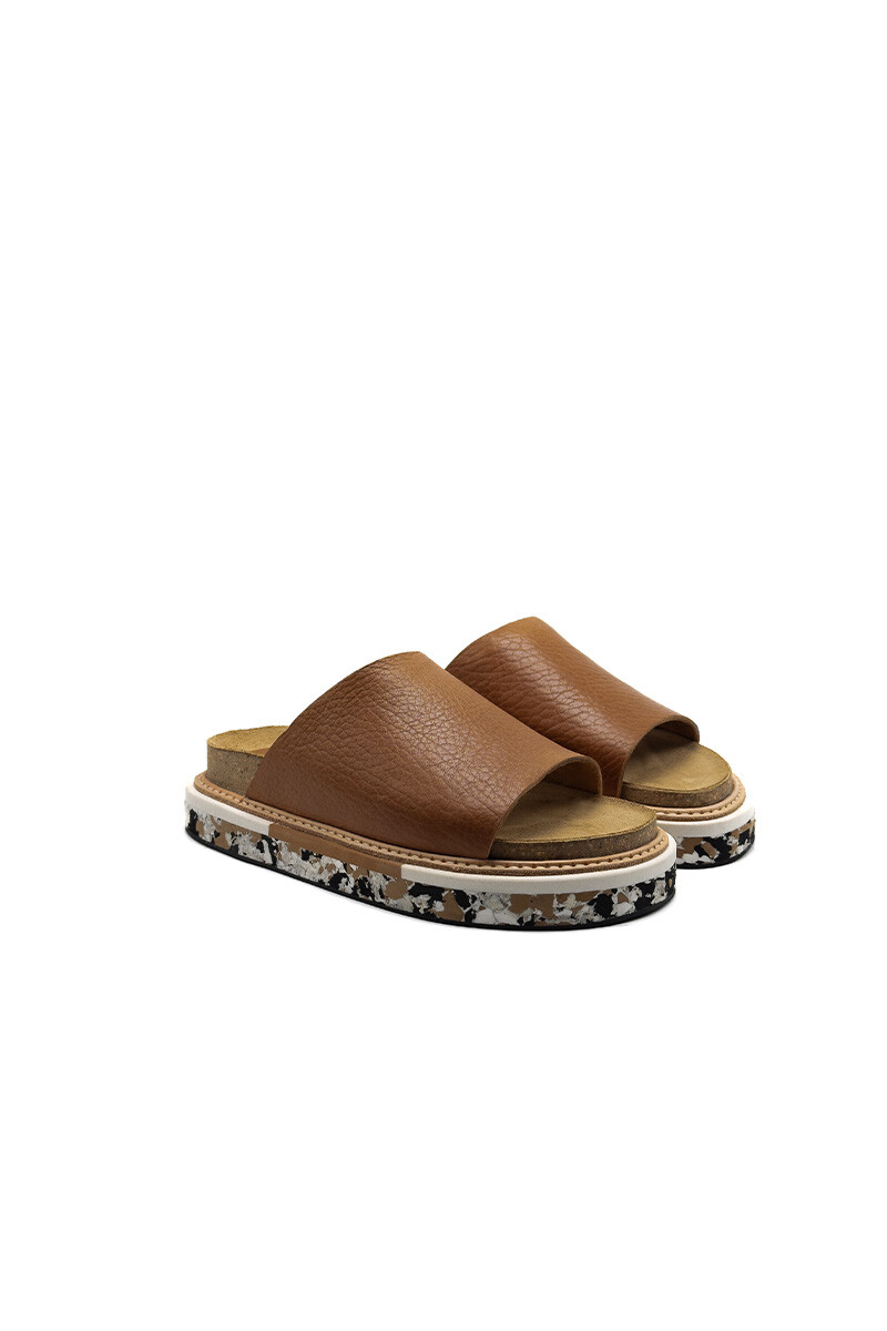 Sandalia Mara Camel