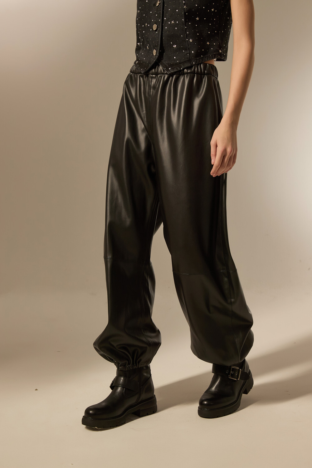 Babucha Fynros Negro