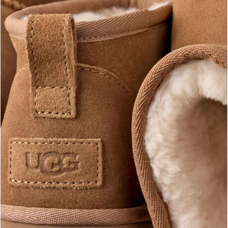 Botas UGG Classic Ultra Mini Platform