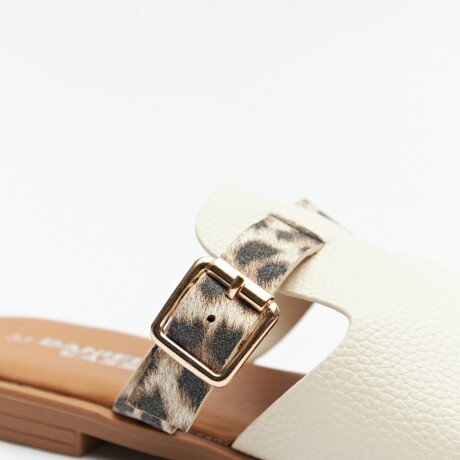 SANDALIA PRUDENCE Crudo