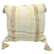 Almohadones con Decorado en Colores Beige