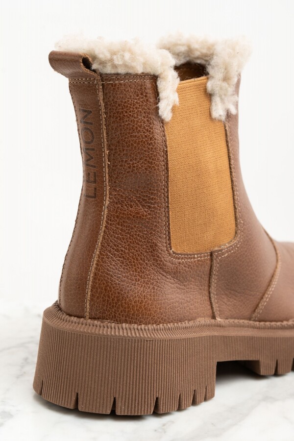 Bota Cuero Con Corderito Camel