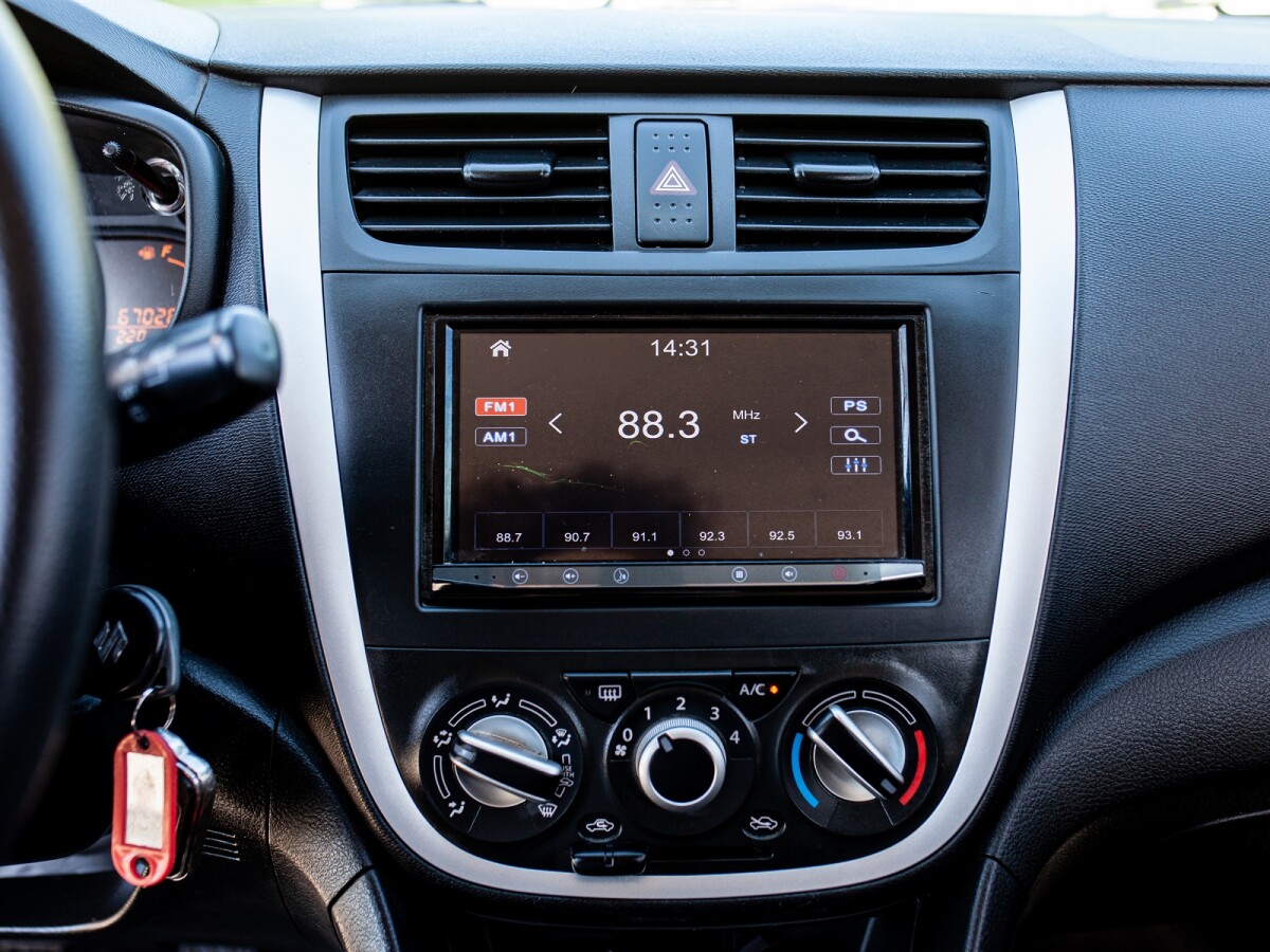 Suzuki Celerio 1.0 GL Extra Full | Permuta / Financia Suzuki Celerio 1.0 GL Extra Full | Permuta / Financia