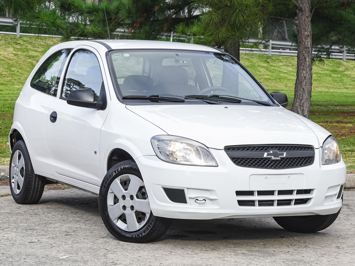 Chevrolet Celta LT EXCELENTE ESTADO! | Permuta / Financia Chevrolet Celta LT EXCELENTE ESTADO! | Permuta / Financia