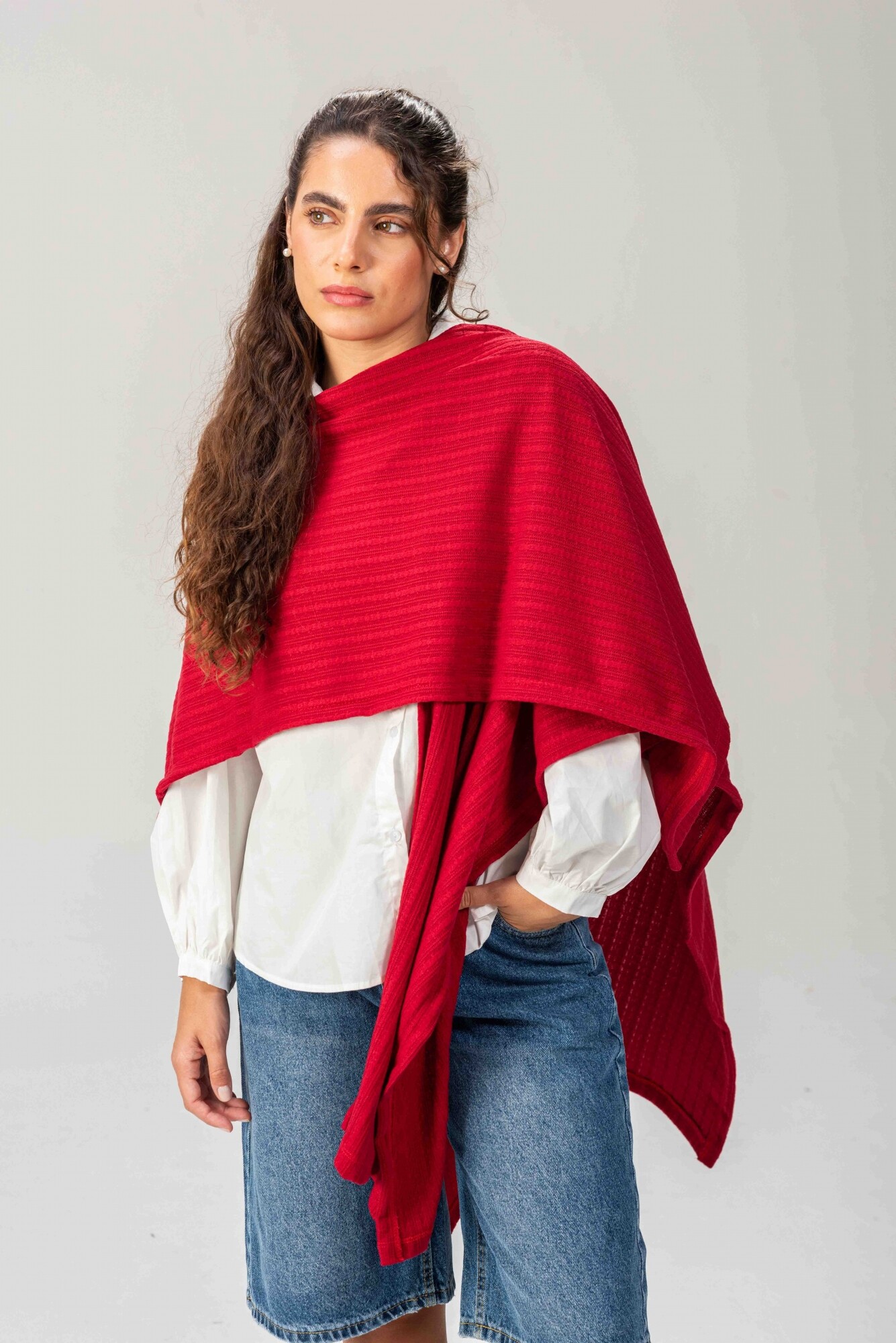 Waysar Ruana Ruana Abazo - Rojo — Eterna