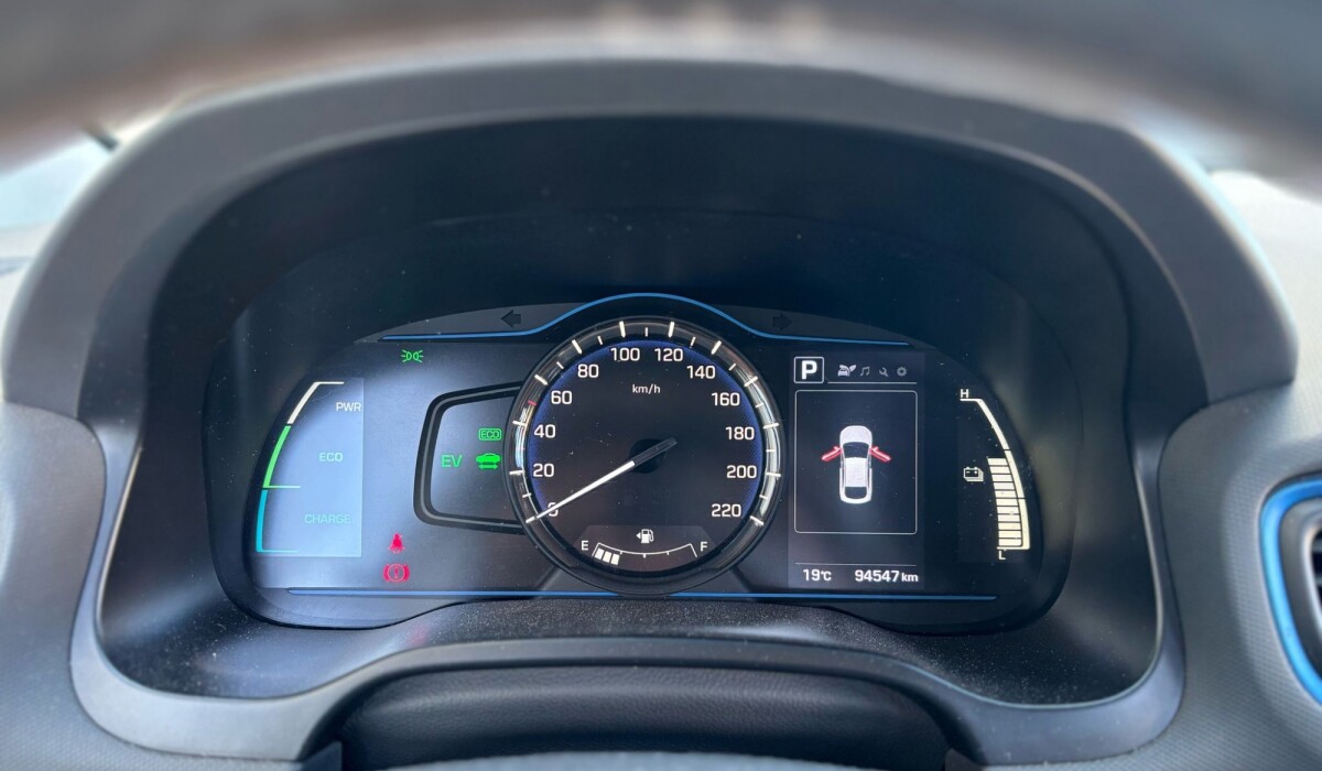 Hyundai Ioniq Safe (extra) - 2018 Hyundai Ioniq Safe (extra) - 2018