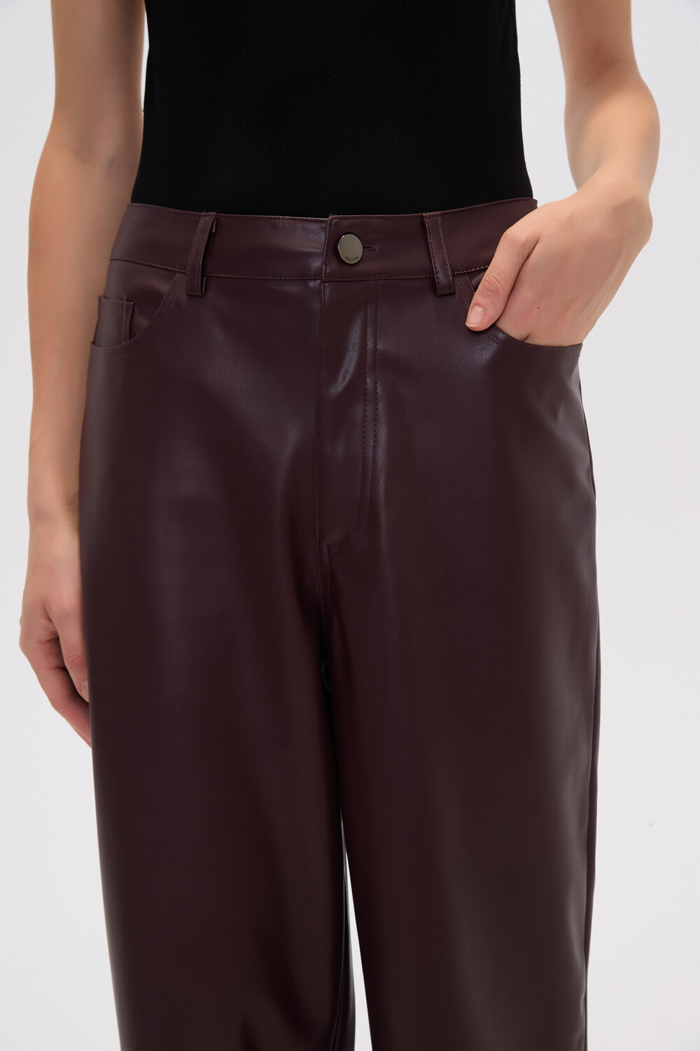 Pantalon Liran Cereza Oscuro