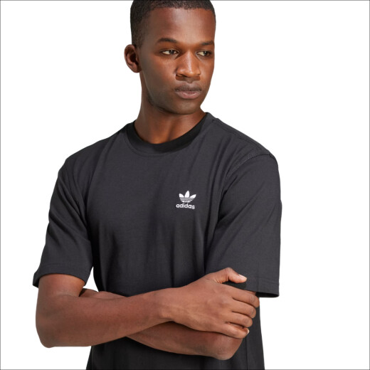 Remera Adidas Trefoil Ess - Negro Remera Adidas Trefoil Ess - Negro