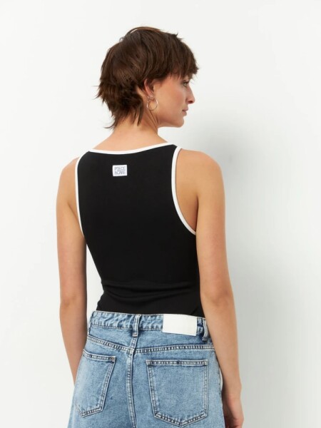 BODY P.CAKE SPORTY NEGRO
