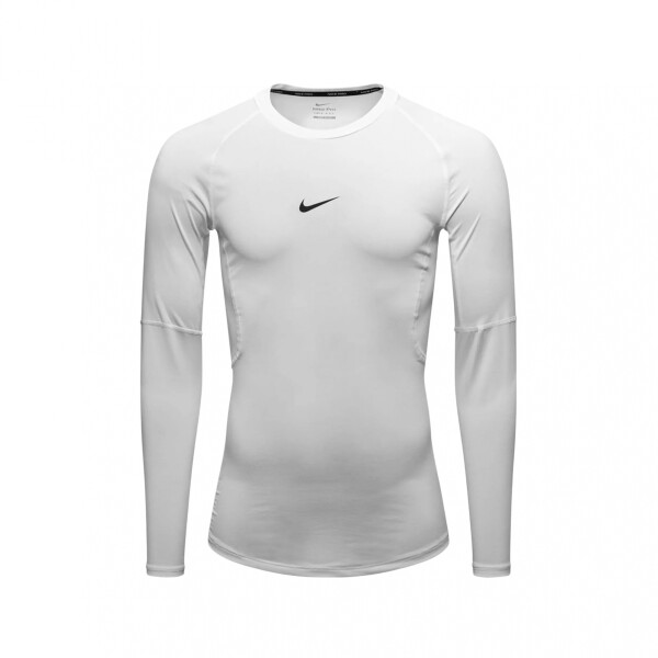 ropa térmica nike