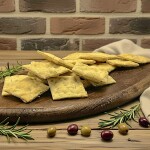 Galletitas de Masa Madre Con Romero y Oliva Galletitas de Masa Madre Con Romero y Oliva