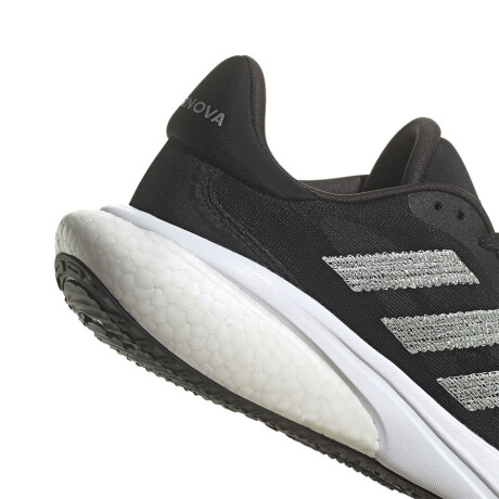 adidas SUPERNOVA 3 Black & White