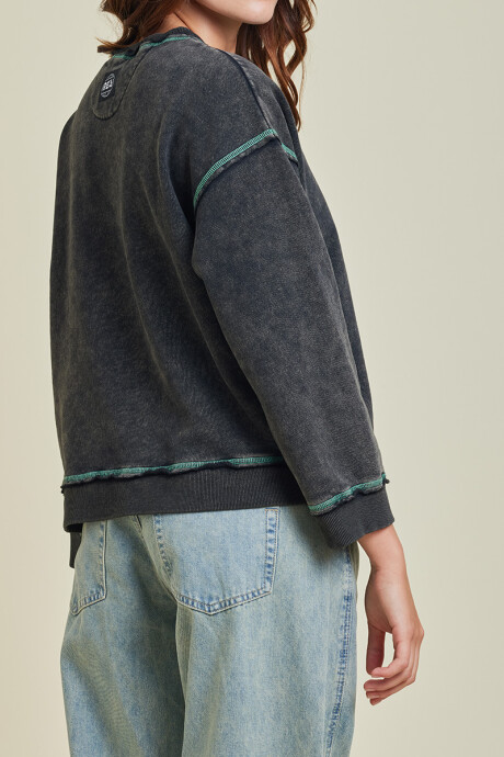 SWEATER DENEB RUSTY Negro