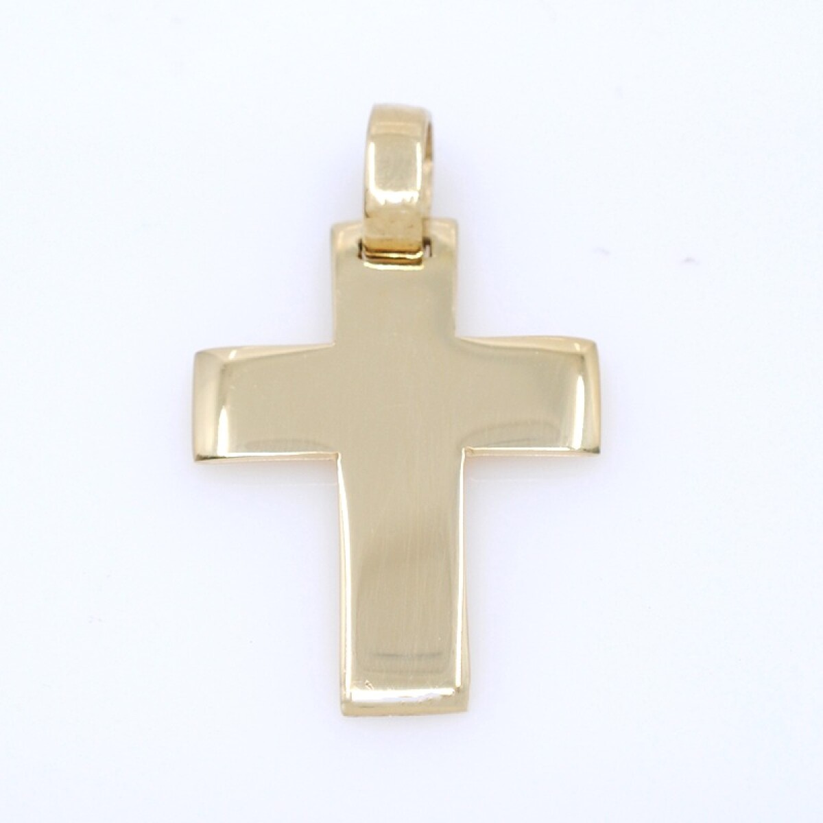 Cruz bombe en oro 18k amarillo. Medidas: 25 x 18mm 