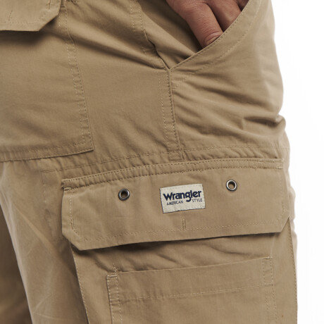 Bermuda Wrangler de Hombre - BERMUDA CARGO - W60003KAKHI ELD