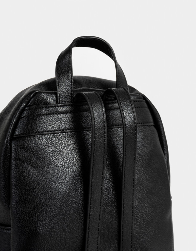 Mochilas Urbanas Mochila Bordada Negra - Negro